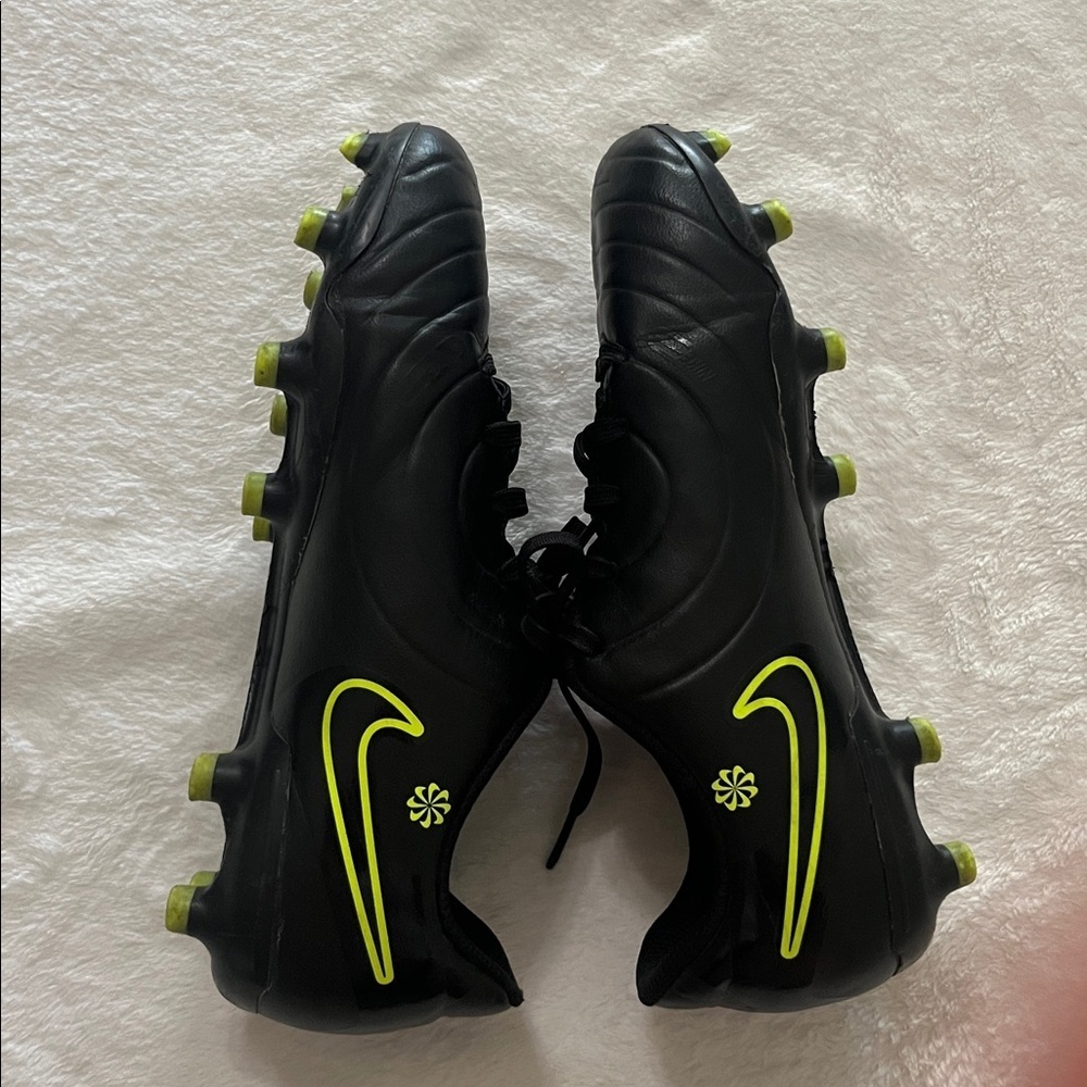 Nike Black Cleats with Neon Green Details - Picture 3 of 7
